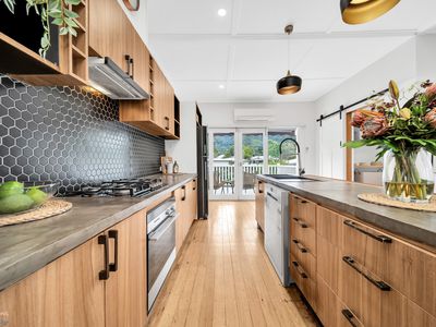 144 Greenslopes Street, Edge Hill