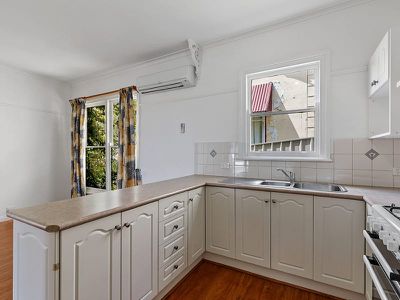 2 Dockery St, Seymour