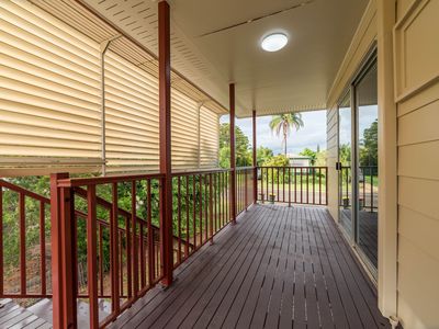 8 Cuthbert Street, Moranbah