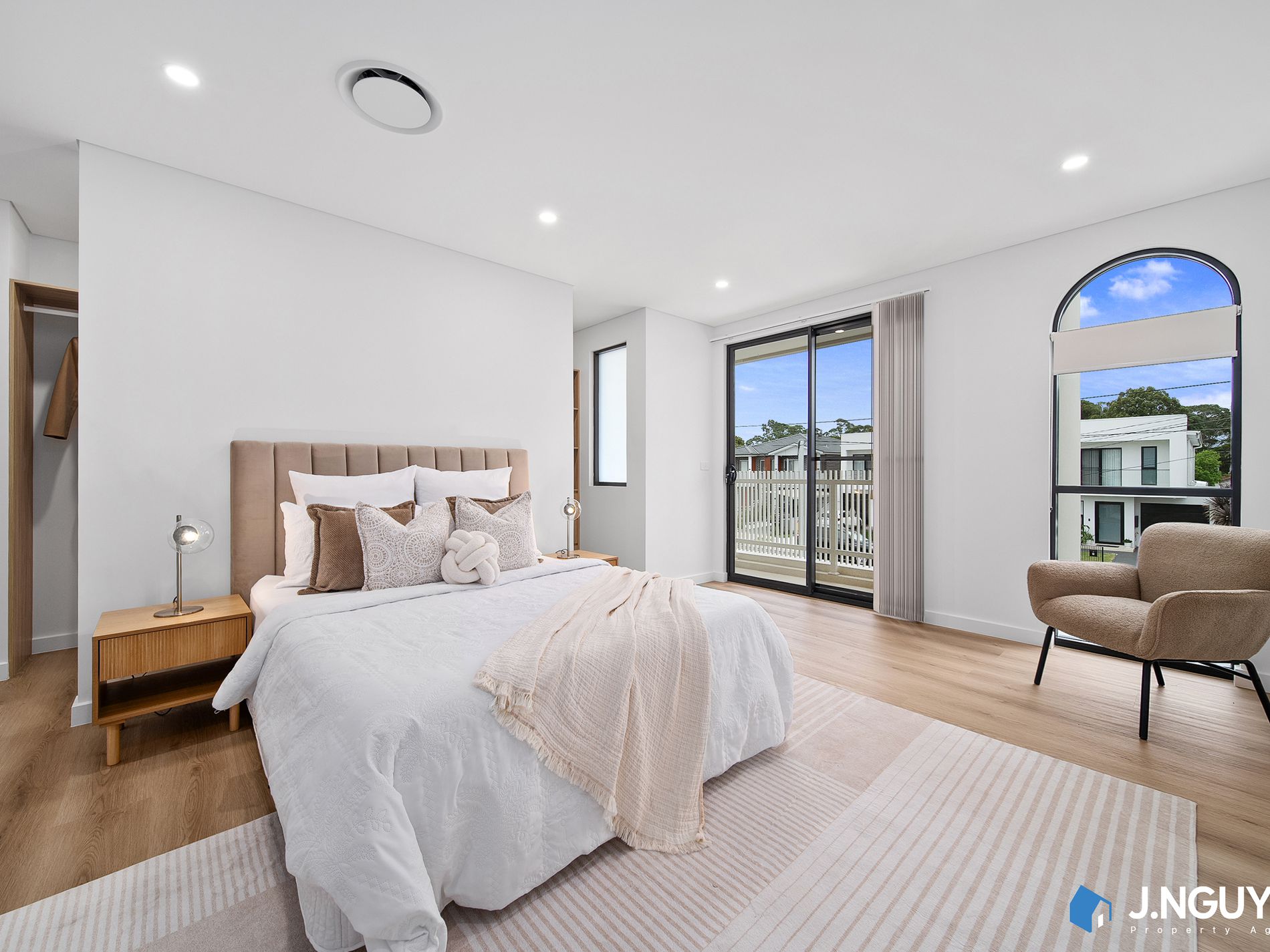 10a Foxlow Street, Canley Heights