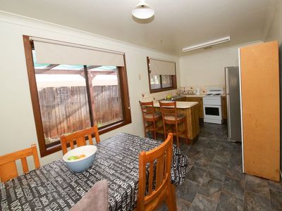 128 Birch Avenue, Dubbo