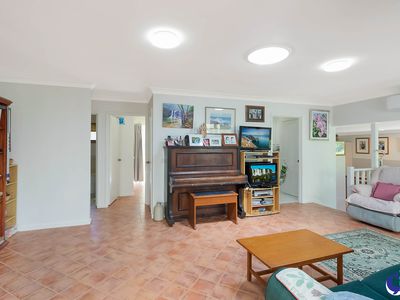 2 Fishermans Crescent, North Narooma