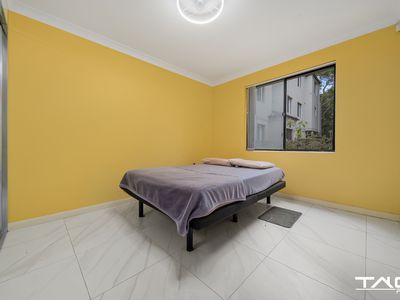 2 / 30-32 Lydbrook Street, Westmead