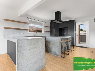 9 Mount Errol Street, Blayney