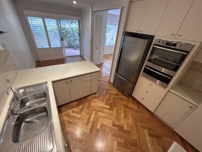 10 Onslow Road, Shenton Park