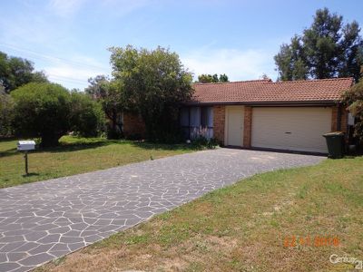 2  Squadron Close, Dubbo