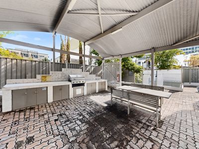 13 / 32 Fortescue Street, Spring Hill