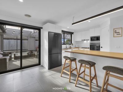 14 Willora Crescent, Cranbourne West
