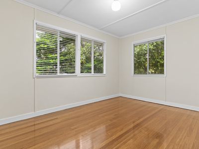 10 Yulan Street, Inala