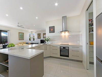 9 Tomoka Close, Peregian Springs