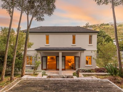 16 Basil Place, Mount Pleasant