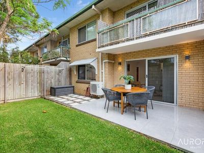 6/40 Pine Street, Bulimba