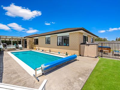 19 Raabia Close, Parakai