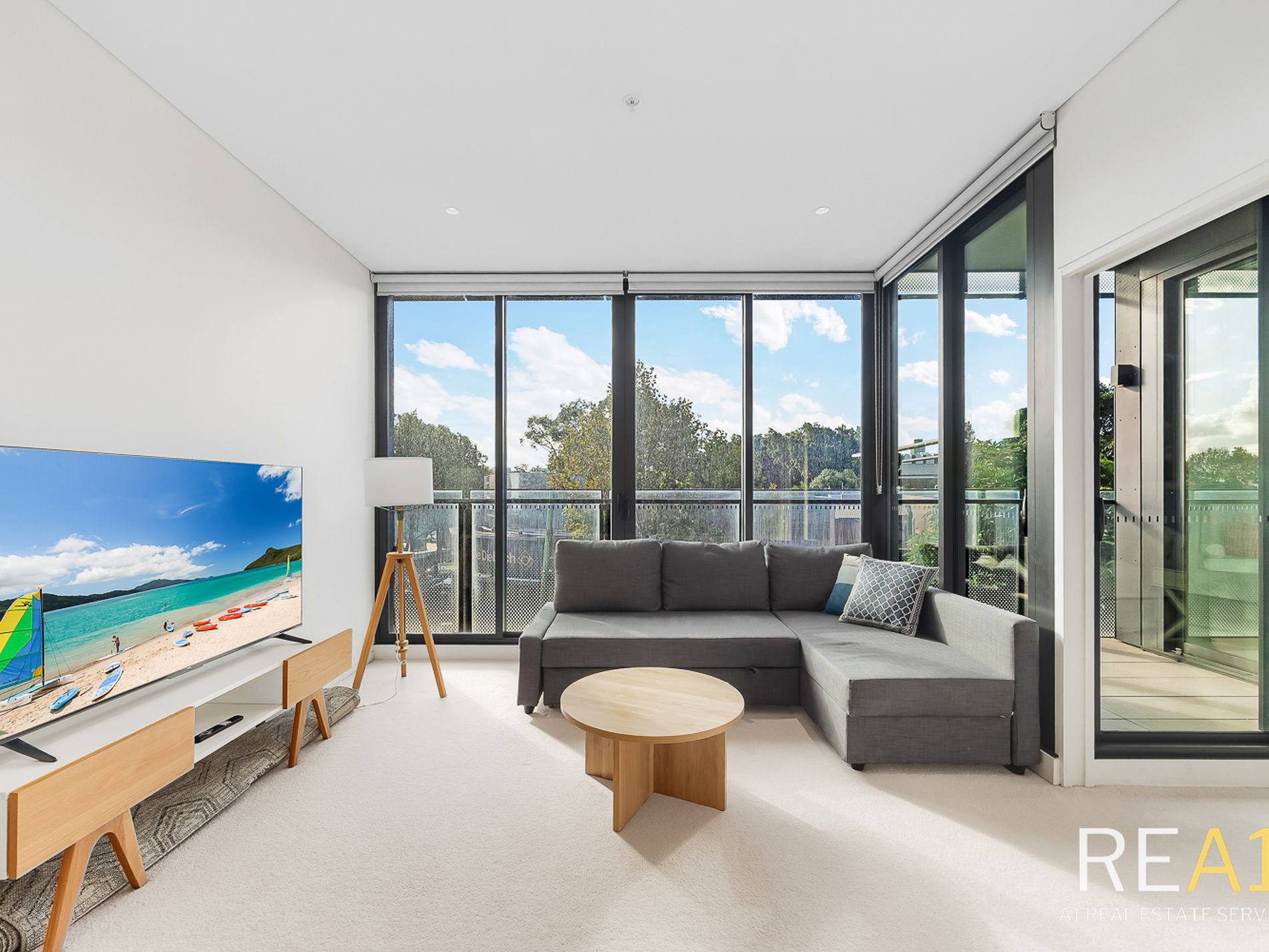222 / 303 Botany Road, Zetland