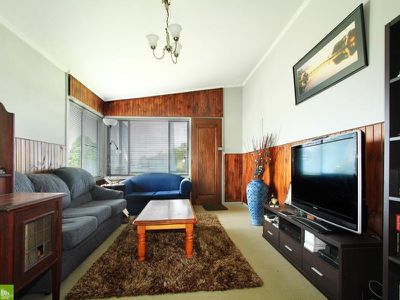 44 Freeman Parade, Mount Warrigal