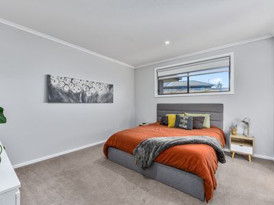 18 Cape Buffon Drive, Southend
