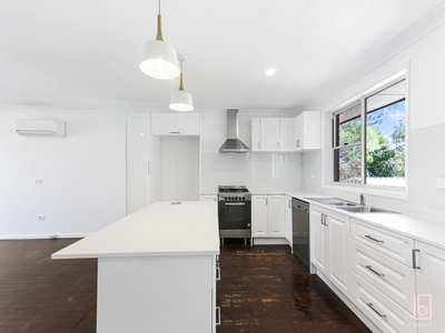 18 Nicholson Cres, Toukley