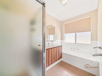 28 Fairfield Gardens, Canning Vale