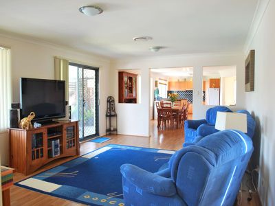 5 Woodside Circuit, Horsley