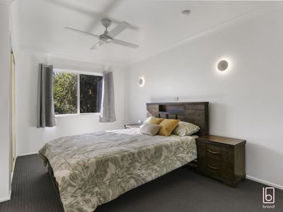 16 Birdwood Drive, Blue Haven