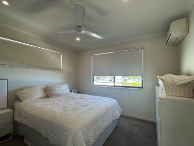 1 / 110 Nicklin Way, Warana