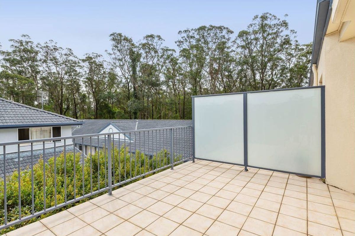 1 / 54 Karalta Road, Erina