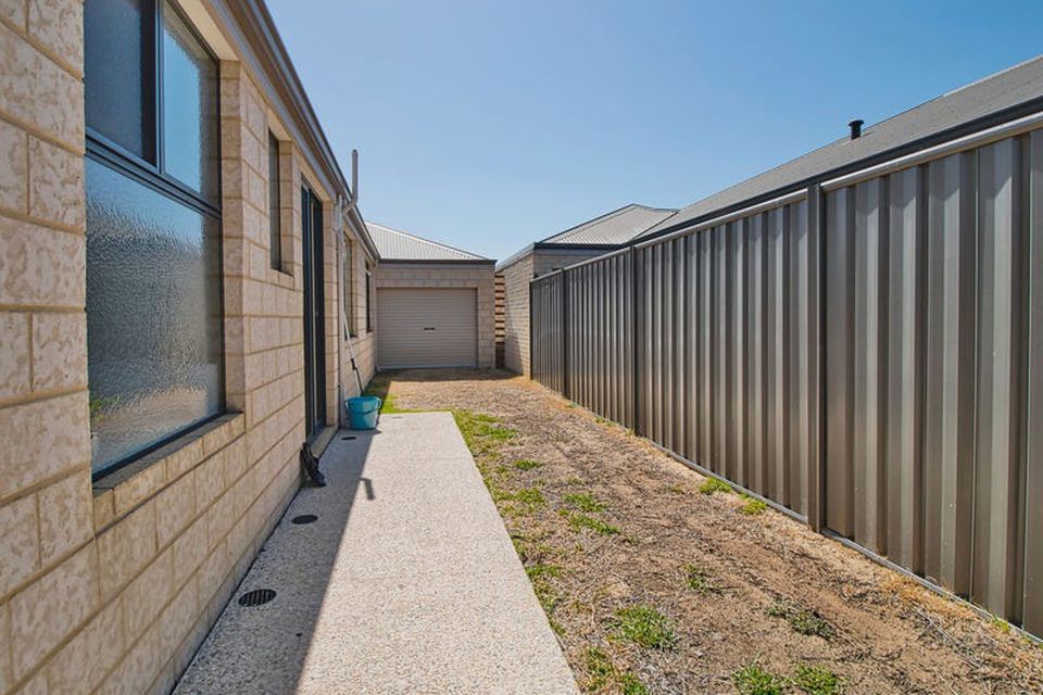111 Smirk Road , Baldivis