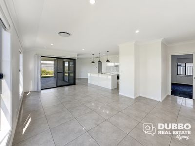 43 Argyle Avenue, Dubbo