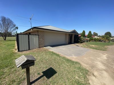1 Avoca Place, Nanango