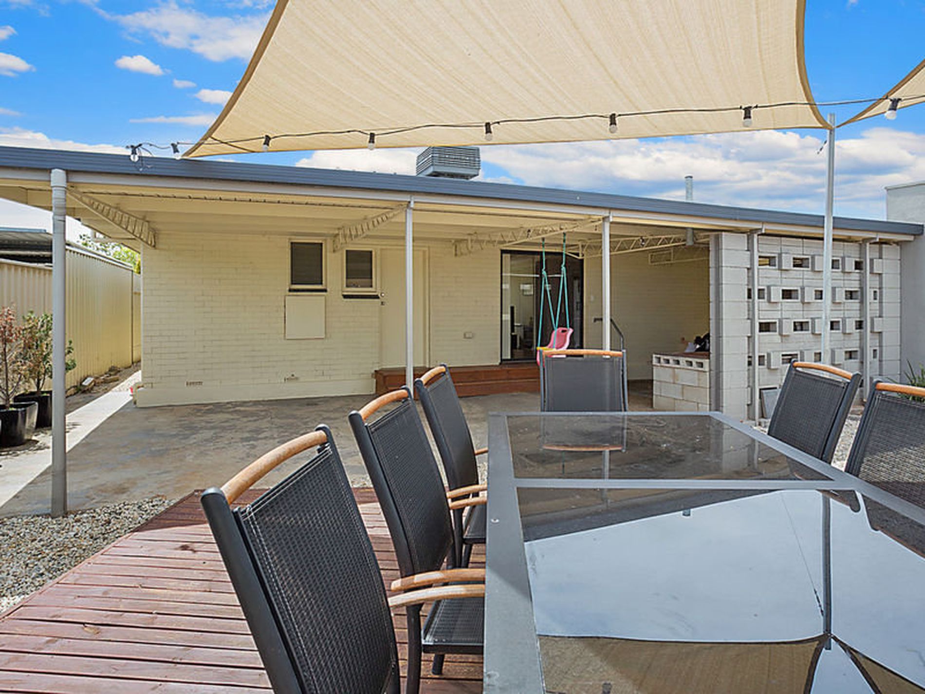 64 Baroda Avenue, Netley