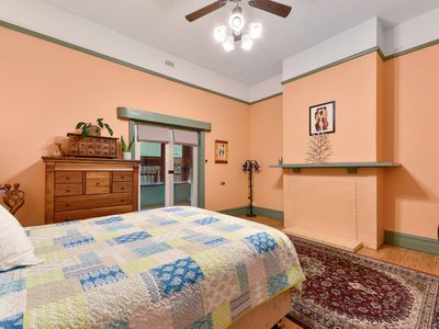 20 Lake Terrace East, Mount Gambier