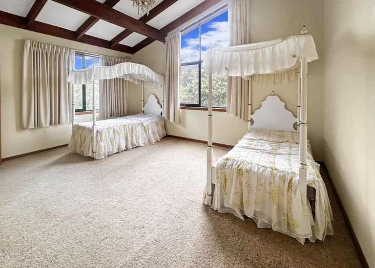 8303 Princes Highway, Allestree