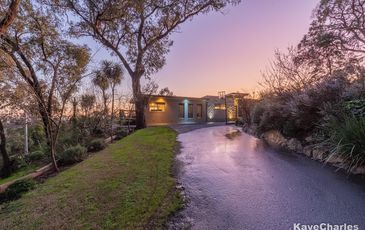33 Vernon Road, Beaconsfield
