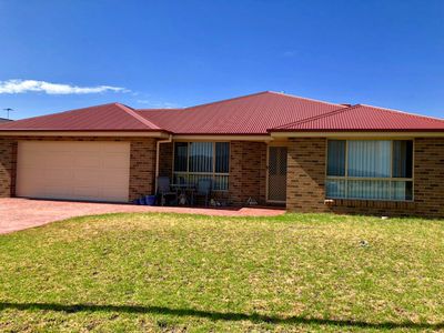 29 GRAND MEADOWS DRIVE, Tamworth