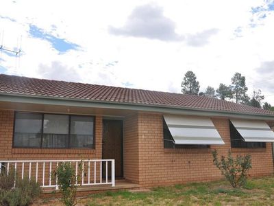 5 Bowler St, Eugowra