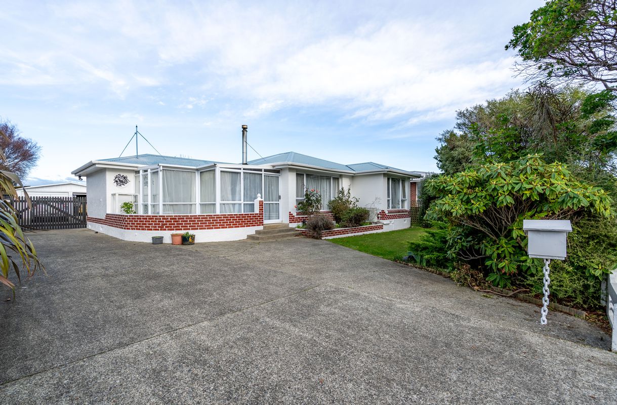 161 Dome Street, Newfield