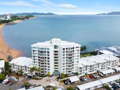 25 / 7 Mariners Drive, Townsville City