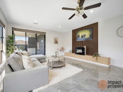 17 Nell Edeson Street, Taylor