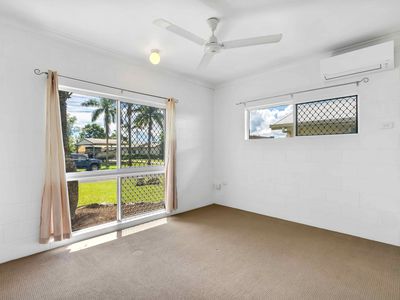 67 BARNARD DRIVE, Mount Sheridan
