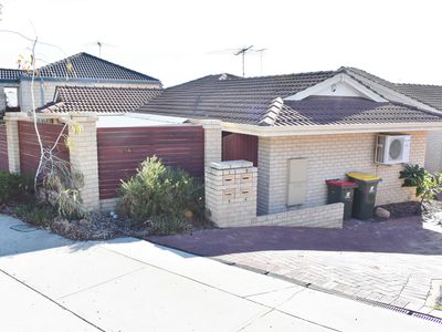 1/54 Stewart Street, Scarborough