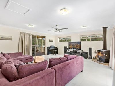 129 KLOSKE RD, Burbank