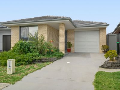 10 Cadogan Crescent, Woongarrah