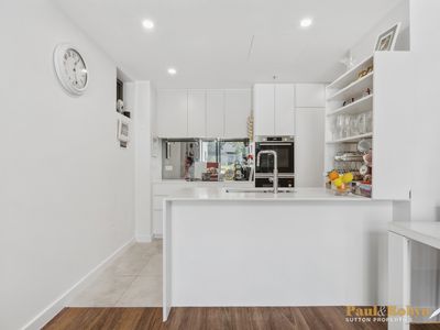 m01 / 71 Constitution Avenue, Campbell