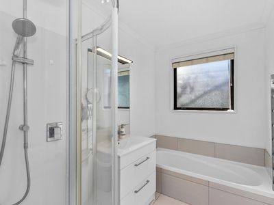 27 Momorangi Crescent, Redwood