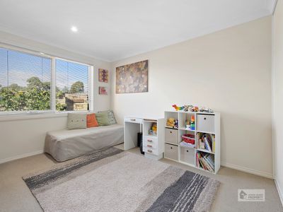 2 / 1 Moore Court, Wynyard