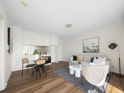 7 / 2 Pozieres Avenue, Elwood