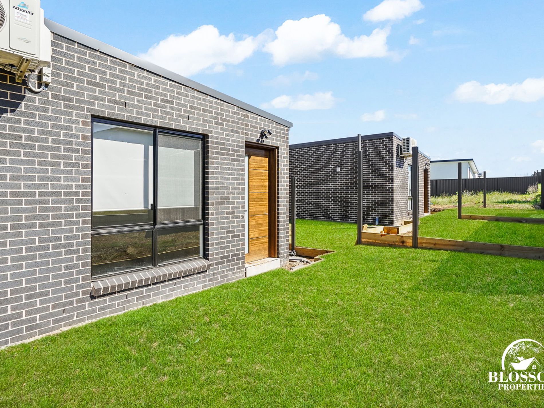 3A Parhelion Street, Austral