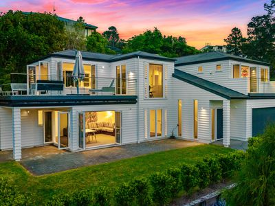 11 Landvale Court, Browns Bay