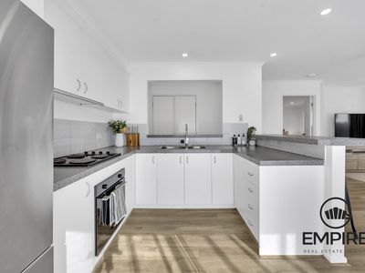 15 Acre Rise, Hampton Park