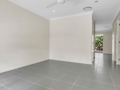 3 / 15 Grandly Street, Doolandella